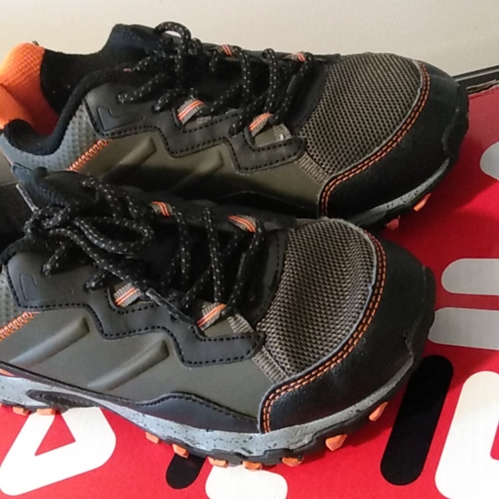 Kids school shoe FILA Exhibition 6 TRMC/BLK/SHOR, Sz 3